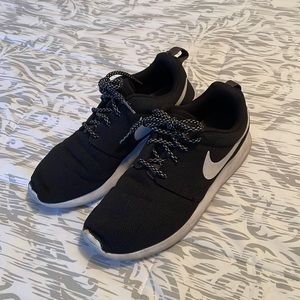 Womens Nike Sneakers